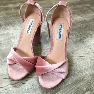 Steve Madden pink velvet heels
